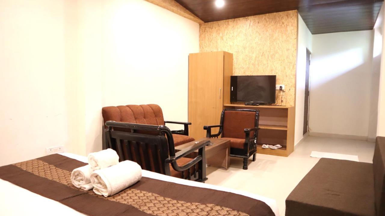 Skywood Resort Shoghi Shogi Exteriör bild