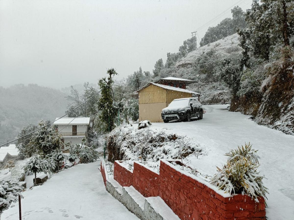 Skywood Resort Shoghi Shogi Exteriör bild