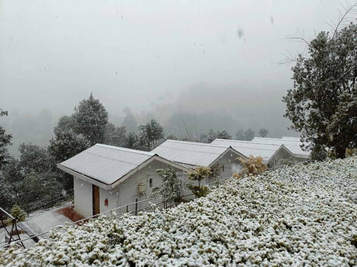 Skywood Resort Shoghi Shogi Exteriör bild