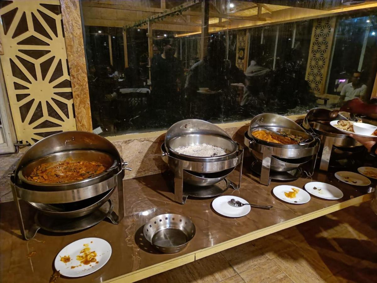 Skywood Resort Shoghi Shogi Exteriör bild