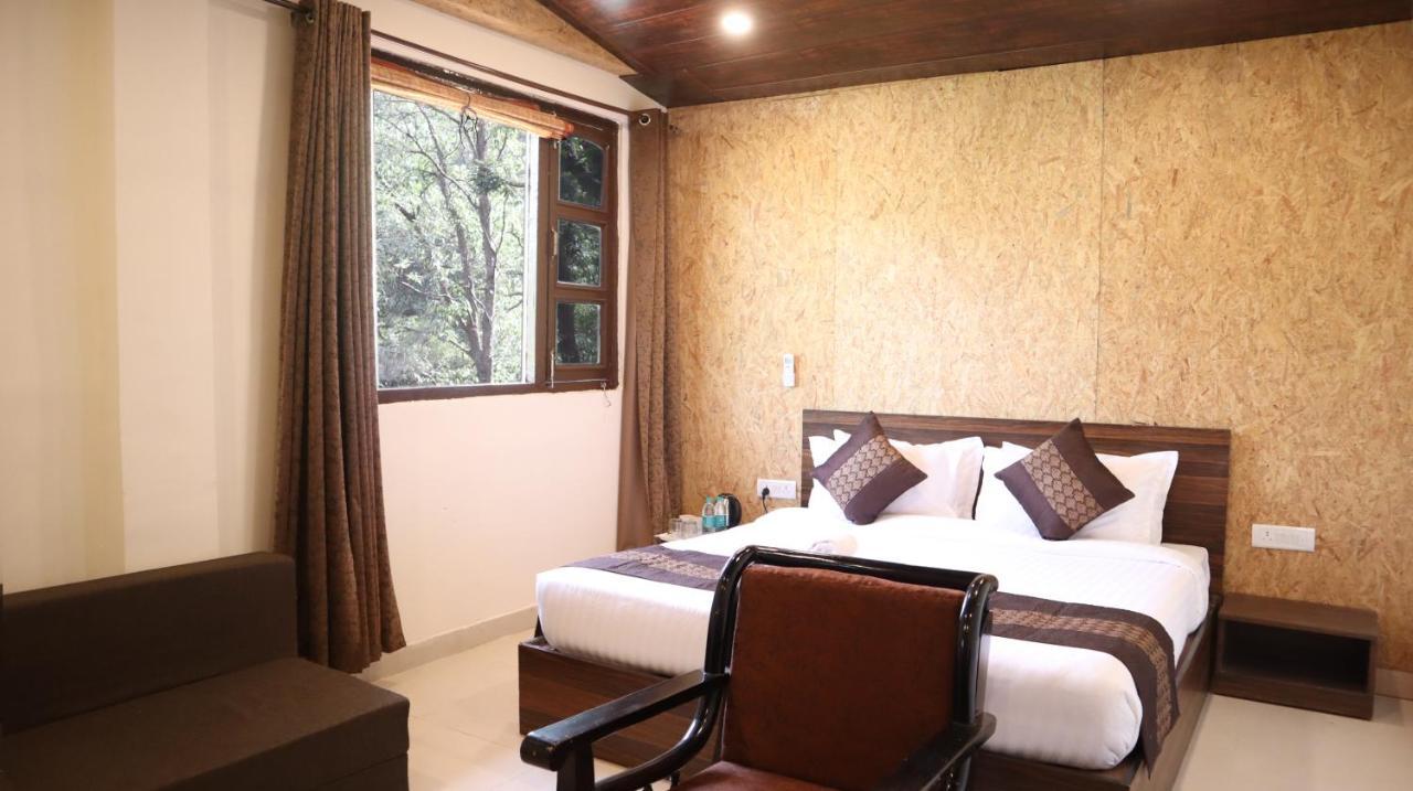Skywood Resort Shoghi Shogi Exteriör bild