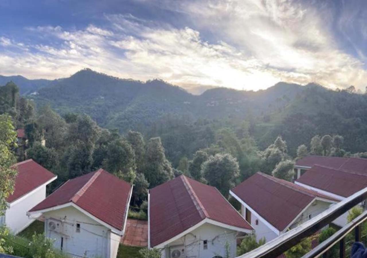 Skywood Resort Shoghi Shogi Exteriör bild